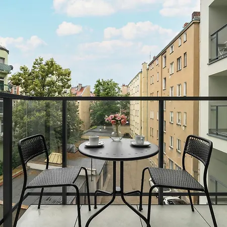 Nowoczesny Z Parkingiem W Sasiedztwie Starego Zoo By Renters