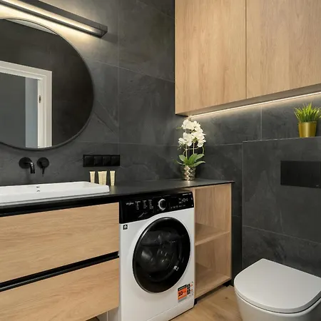 Nowoczesny Z Parkingiem W Sasiedztwie Starego Zoo By Renters ポズナン