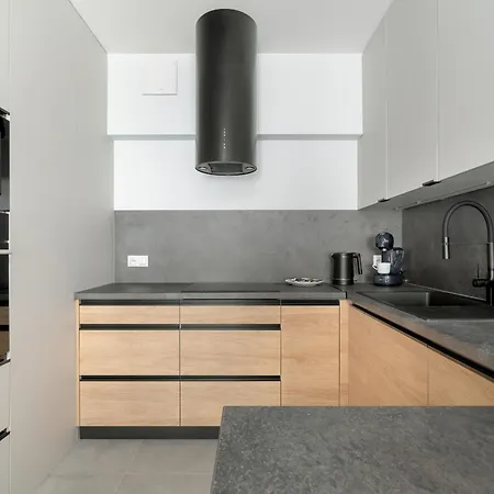 Nowoczesny Z Parkingiem W Sasiedztwie Starego Zoo By Renters * 波兹南