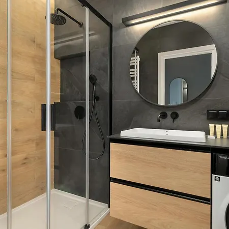 Nowoczesny Z Parkingiem W Sasiedztwie Starego Zoo By Renters アパート