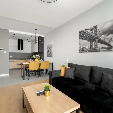 アパート Nowoczesny Z Parkingiem W Sasiedztwie Starego Zoo By Renters ポズナン