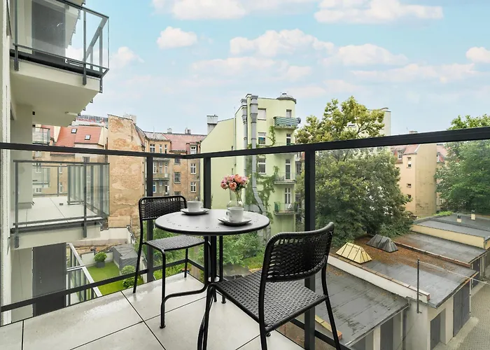 Apartment Nowoczesny Z Parkingiem W Sasiedztwie Starego Zoo By Renters Poznan