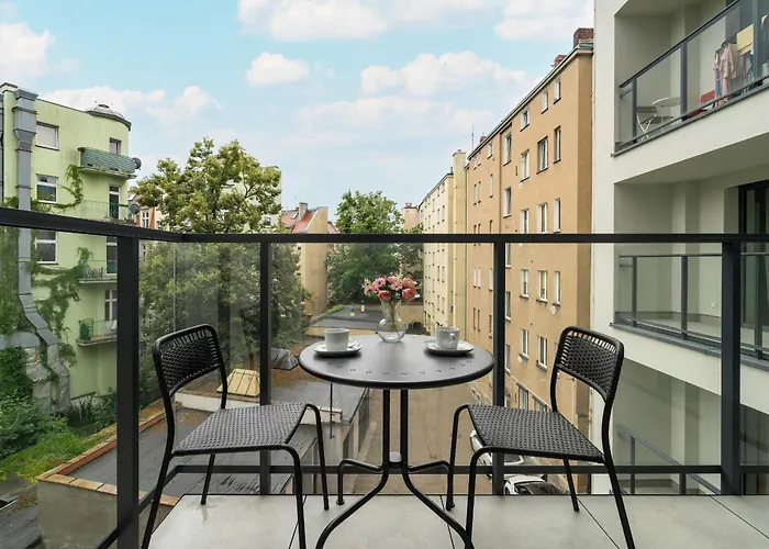 Nowoczesny Z Parkingiem W Sasiedztwie Starego Zoo By Renters